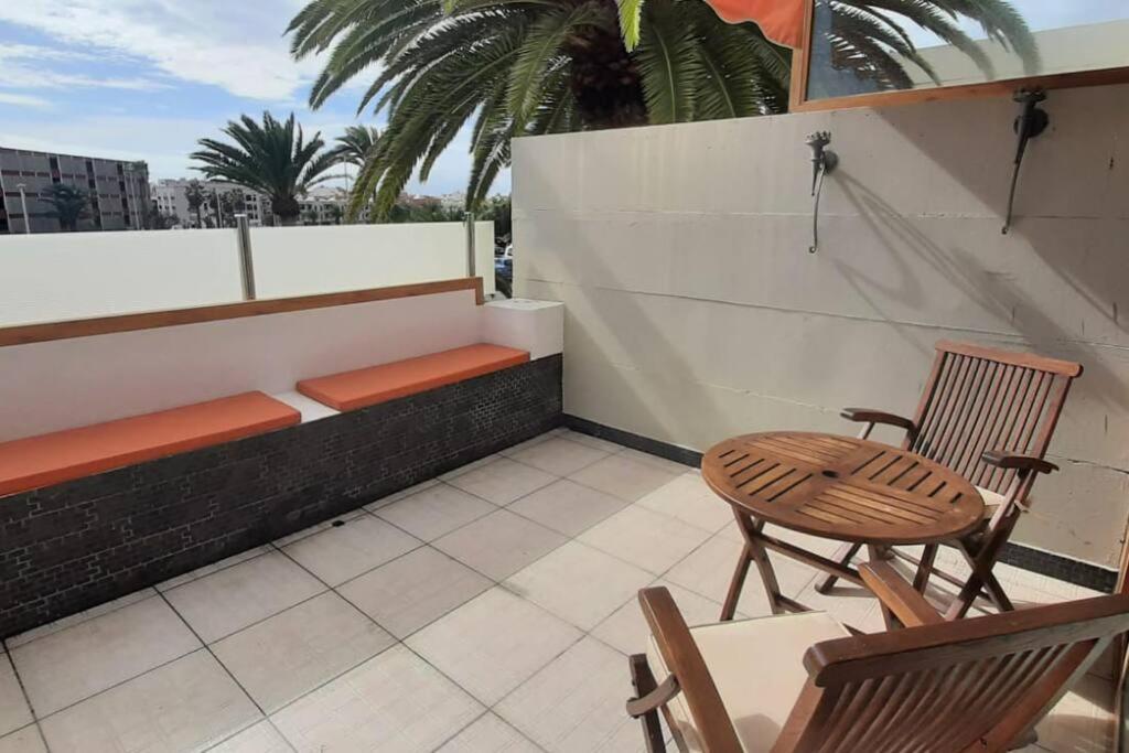 Casa Lucia Apartment อาโรนา ภายนอก รูปภาพ